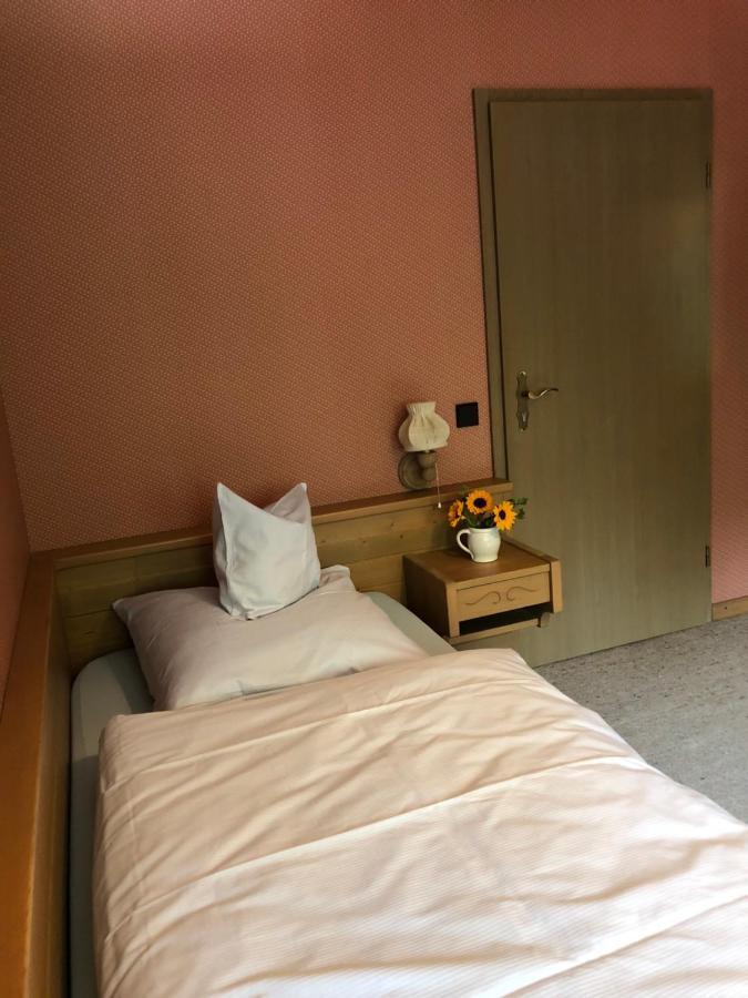 Gasthof Adler Weinstadt Eksteriør bilde